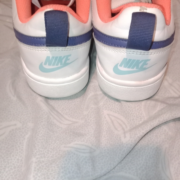 Nike Court Borough Low 2 'White Dark Purple Dust' BQ5448-112 ( Size 6 / 7.5 wome - Picture 9 of 11